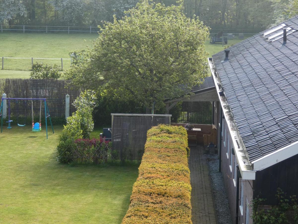 Familiehuis Achter De Duijnhoeve Zuidbakkum Exteriér fotografie