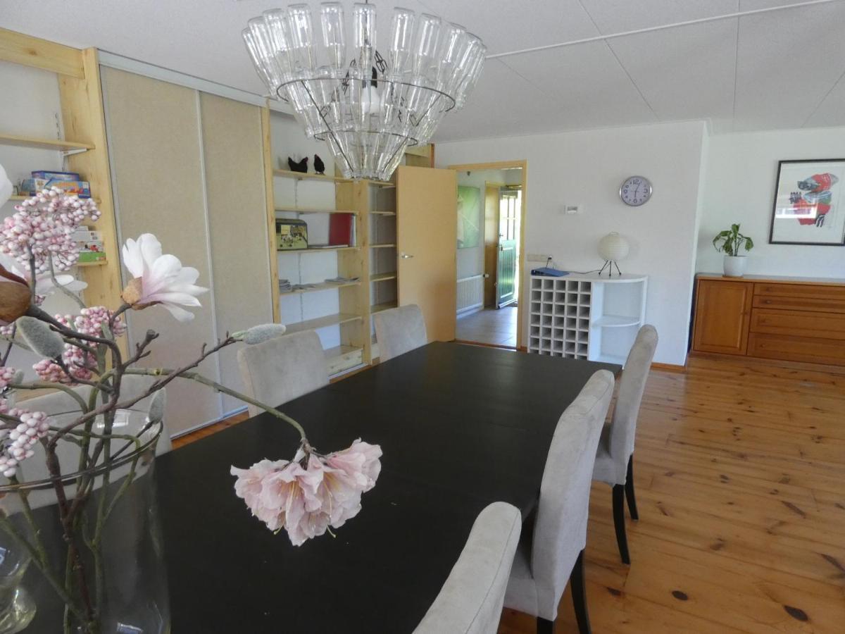 Familiehuis Achter De Duijnhoeve Zuidbakkum Exteriér fotografie